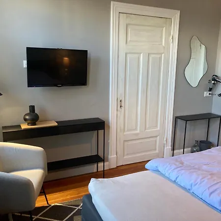 Altbauwohnung Mindo Apartmán *